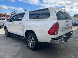 2020 Toyota Hilux SR5