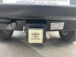 2020 Toyota Hilux SR5