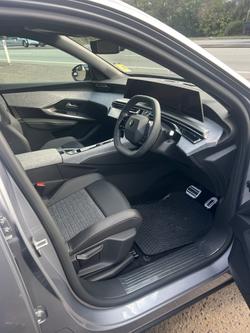 2025 Peugeot 3008 Allure e-DCS Hybrid