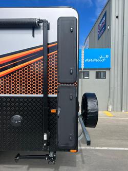 2025 Design RV Crx Semi Off Road Van 4+ 20'2''