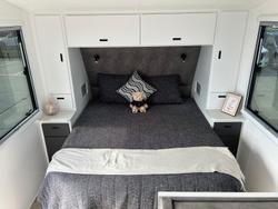 2025 Design RV Crx Semi Off Road Van 4+ 20'2''