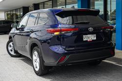 2022 Toyota Kluger GX