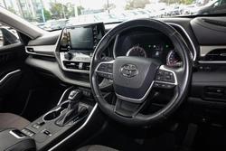 2022 Toyota Kluger GX