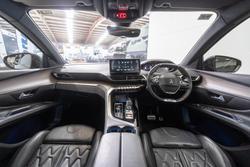 2022 Peugeot 5008 GT Sport