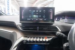 2022 Peugeot 5008 GT Sport