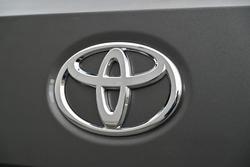 2018 Toyota Landcruiser VX VDJ200R 4X4 Dual Range Graphite