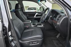 2018 Toyota Landcruiser VX VDJ200R 4X4 Dual Range Graphite