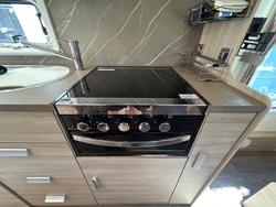 2016 Jayco Journey 17.55-8