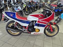 Honda CB1100R
