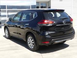 2020 Nissan
X-TRAIL ST