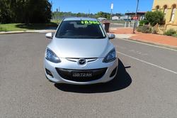 2010 Mazda 2 Neo