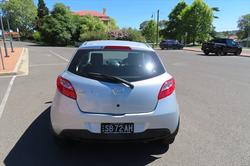 2010 Mazda 2 Neo
