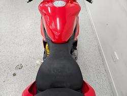 2023 DUCATI PANIGALE V2 Red
