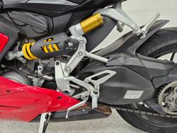2023 DUCATI PANIGALE V2 Red