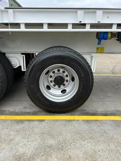 2015 CIMC
                13.7M 22 Pallet Semi,
