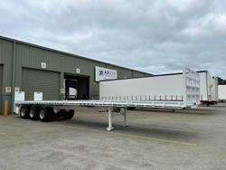 2015 CIMC
                13.7M 22 Pallet Semi,