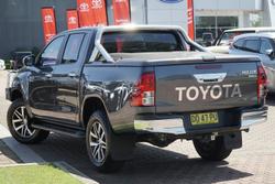 2018 Toyota Hilux SR5