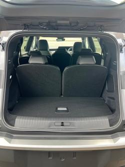 2025 Peugeot 5008 Allure e-DCS Hybrid