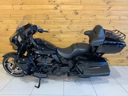 2025 Harley-davidson FLHXU STREET GLIDE ULTRA (117) Vivid Black