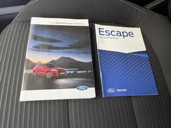 2022 Ford
Escape