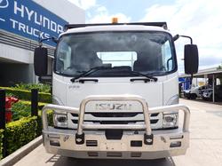 2023 ISUZU FRR 110-240