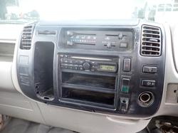 2010 HINO 300 614 WHITE