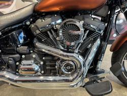 2020 Harley-Davidson Sport Glide 107 (FLSB) Softail Orange