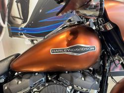 2020 Harley-Davidson Sport Glide 107 (FLSB) Softail Orange