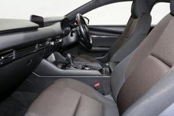 2022 Mazda 3 G20 Evolve