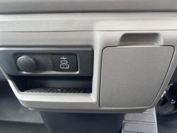 2025 Volkswagen Transporter TDI 125kW