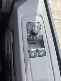 2025 Volkswagen Transporter TDI 125kW