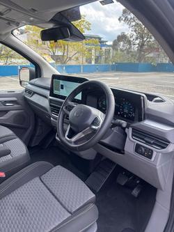 2025 Volkswagen Transporter TDI 125kW