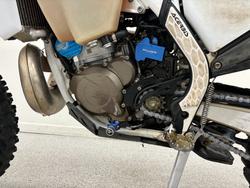2023 HUSQVARNA TE300i White