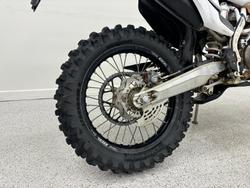2023 HUSQVARNA TE300i White