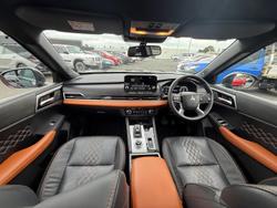 2022 Mitsubishi Outlander Exceed Tourer