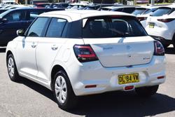 2024 Suzuki Swift Hybrid UZ Pure White