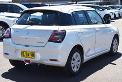 2024 Suzuki Swift Hybrid UZ Pure White
