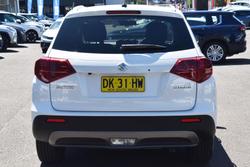 2023 Suzuki Vitara LY Series II Cool White