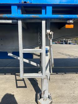 2006 Vawdrey
                St3 Od 24 Pallet Flat Deck