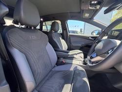 2024 Volkswagen ID.4 Pro