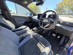 2024 Volkswagen ID.4 Pro