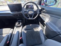 2024 Volkswagen ID.4 Pro