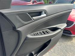 2016 HYUNDAI
TUCSON HIGHLANDER (AWD)