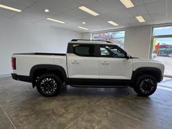 2025 BYD
SHARK 6 Premium