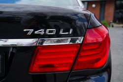 2010 BMW 7 Series 740Li F02 MY10 Black Sapphire
