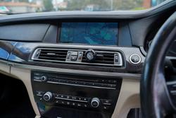 2010 BMW 7 Series 740Li F02 MY10 Black Sapphire
