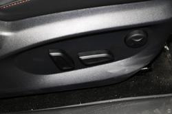 2025 MG
                HS Essence