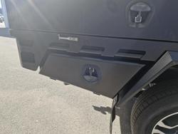 2023 Toyota Hilux SR5