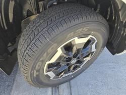 2025 Nissan Navara ST-X D23 MY25 4X4 Dual Range White Pearl