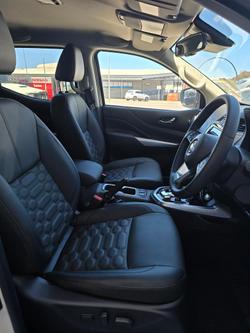 2025 Nissan Navara ST-X D23 MY25 4X4 Dual Range White Pearl